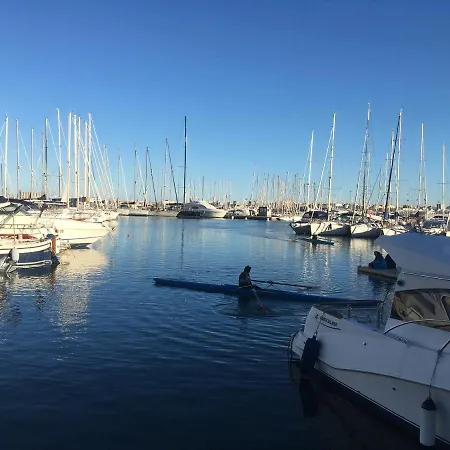 Comfort As Usual Μπάρι